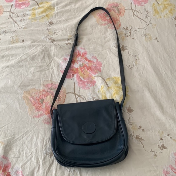 Vintage Fendi Bag! - Picture 3 of 13